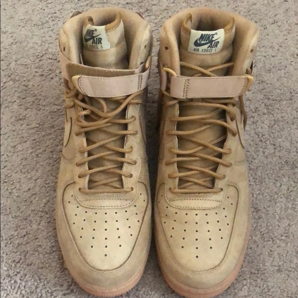 Nike air Hightops size 12